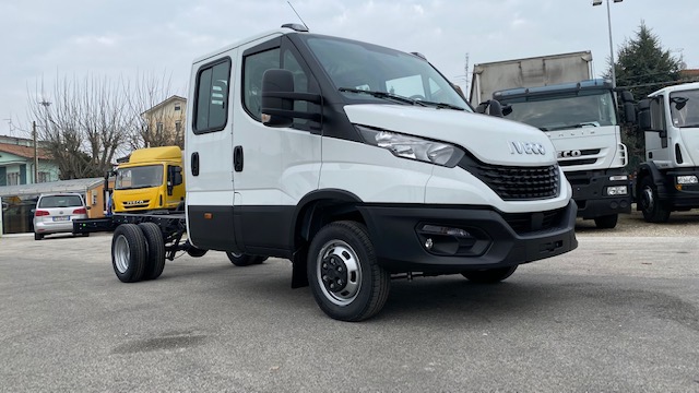 IVECO DAILY 35 C 18 D PASSO 3750